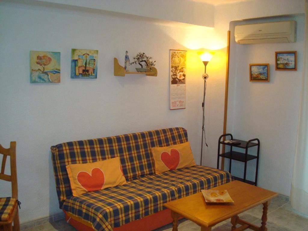 Rentalmar Family Acantilados Salou Zimmer foto